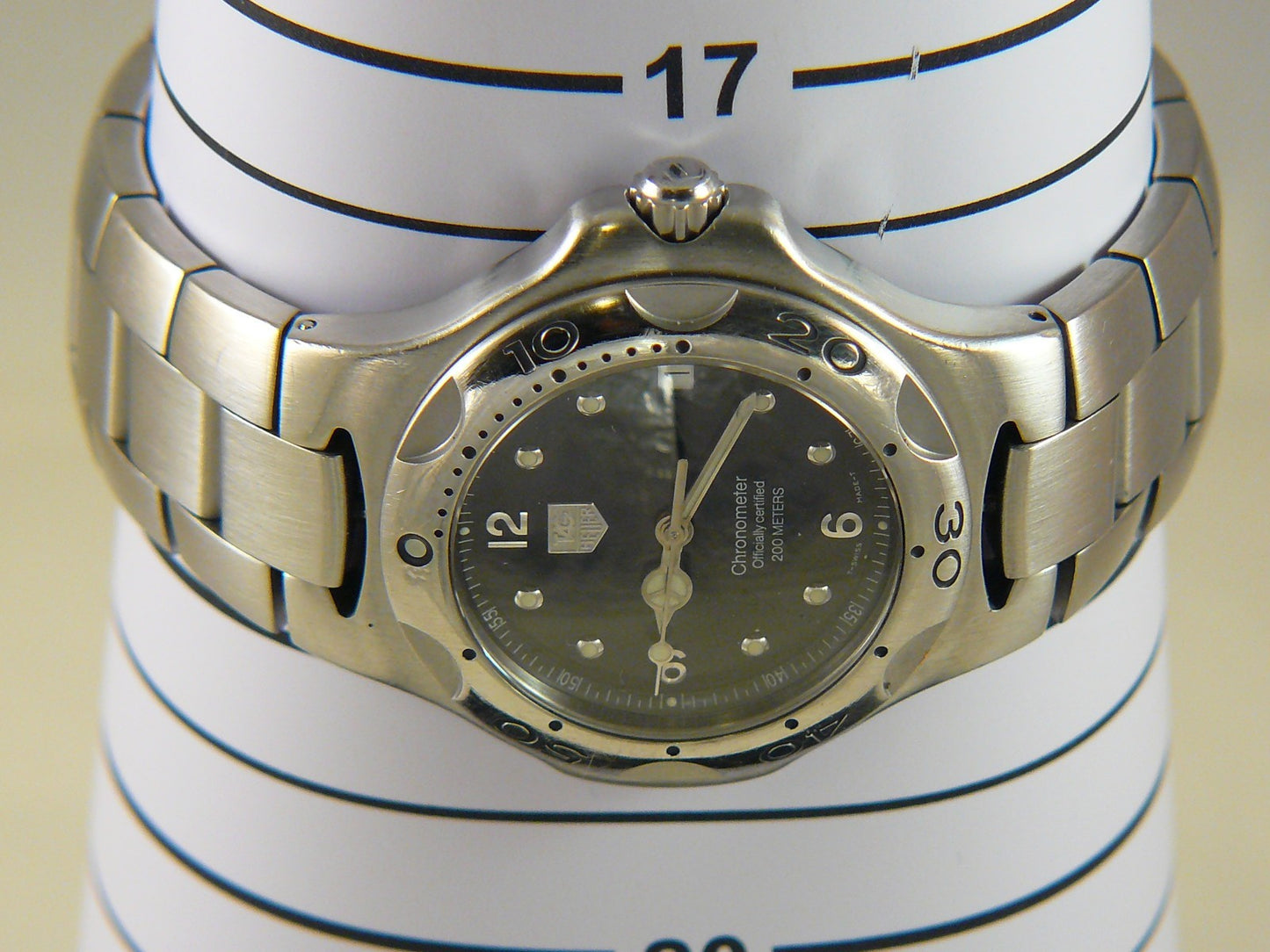 Chronomètre TAG Heuer Kirium nouveau mouvement lire texte. Cosmétiquement...
